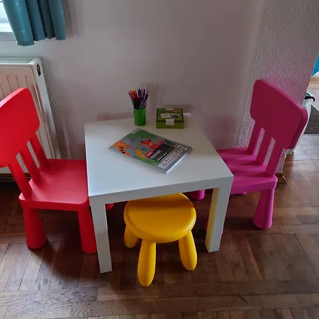 Schuetzenhaus 호텔