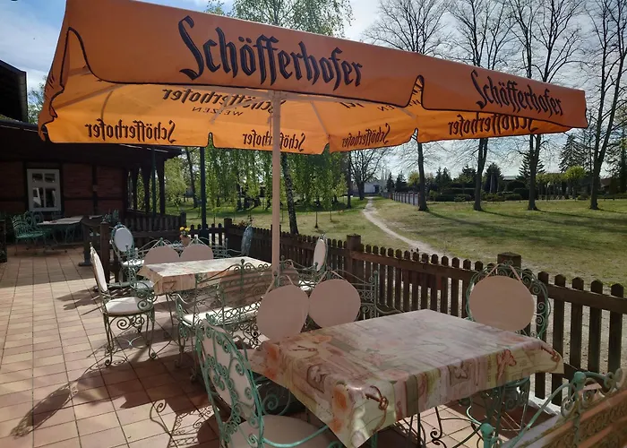 ホテル Schuetzenhaus Lenzen